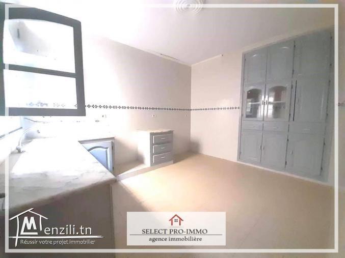 A louer étage de villa S+3 à Erriadh Nabeul - KK152