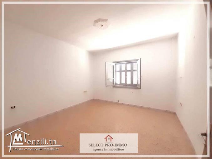 A louer étage de villa S+3 à Erriadh Nabeul - KK152