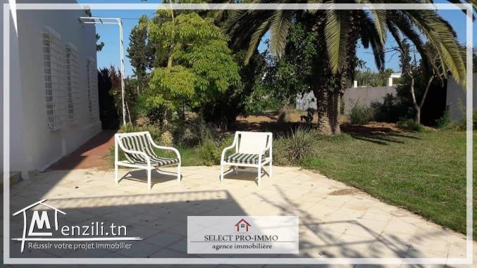 A louer villa S+4 à Sidi Mahrsi Nabeul - AA149