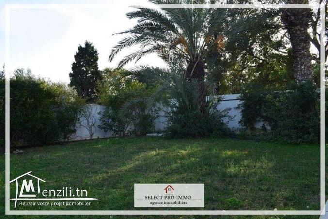 A louer villa S+4 à Sidi Mahrsi Nabeul - AA149