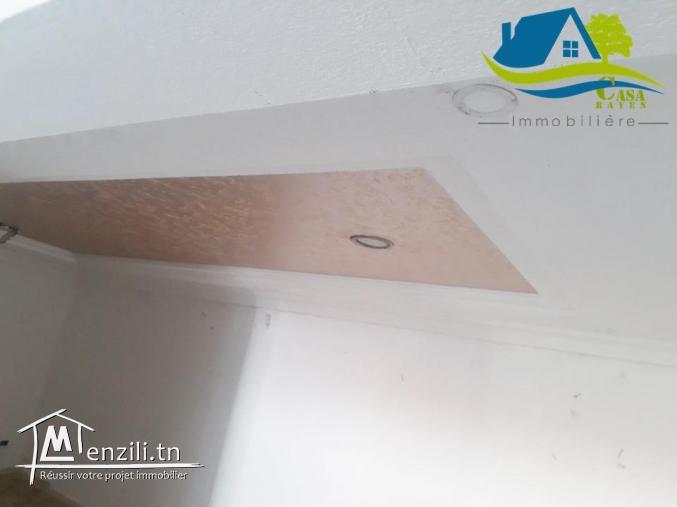 للبيع ثلاث منازل في أحواز قليبية