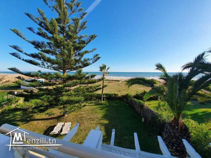 APPARTEMENT NAVAL L2217