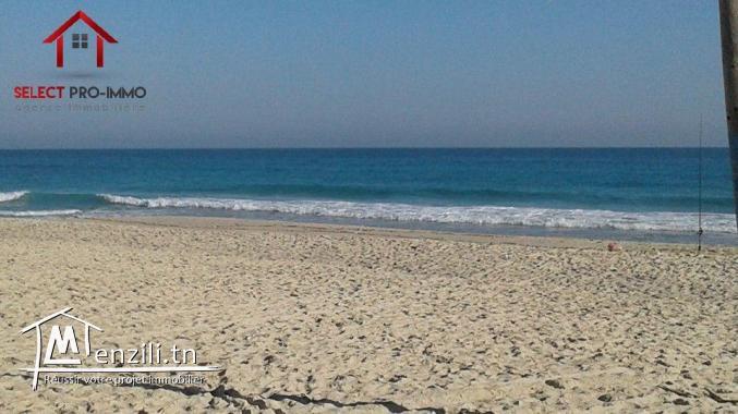 A vendre terrain de 1400m² à plage Mamoura - JB50