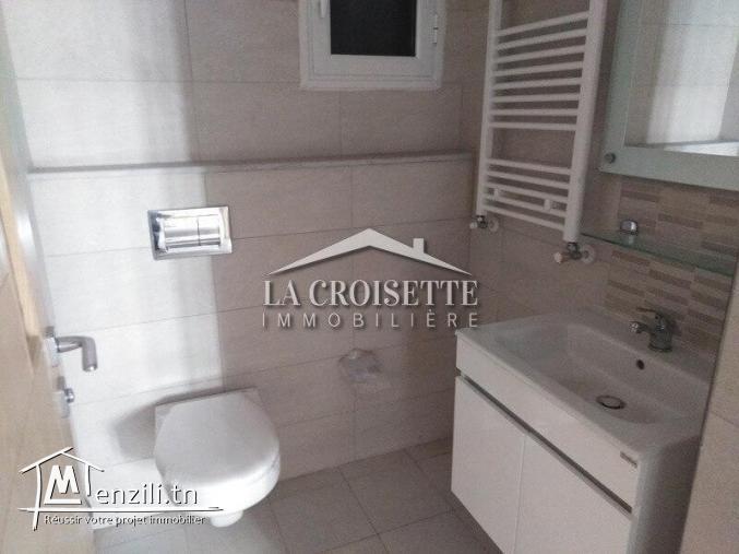 A louer un appartement s+1 vide aux jardins de Carthage