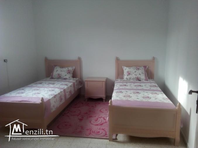 Maison climatisé avec garage voiture à 3 minutes de plage mansoura