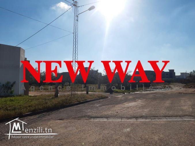 Un terrain à zaouit sousse qui fait l'angle