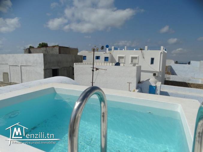 MAISON PUNIQUE V1107 MME SERINE