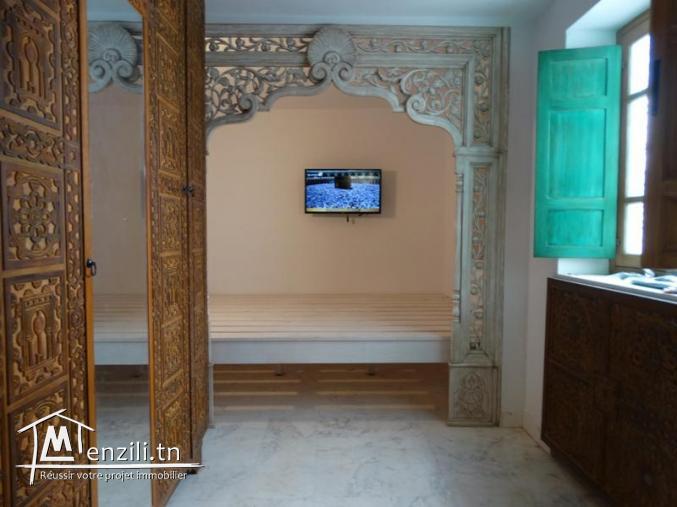 MAISON PUNIQUE V1107 MME SERINE