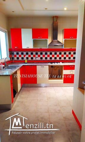 Appartement S 3 avec grand terrasse a la marsa