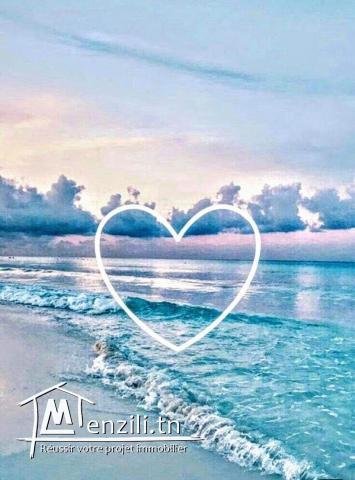 un beau terrain prés de la plage à kerkouan