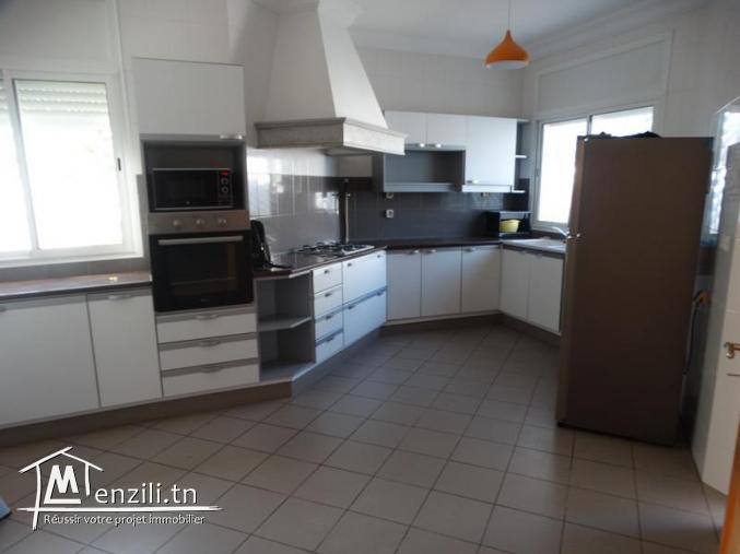 VILLA KINZA V823 MME SERINE