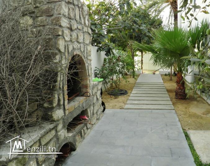 Lumineuse villa moderne