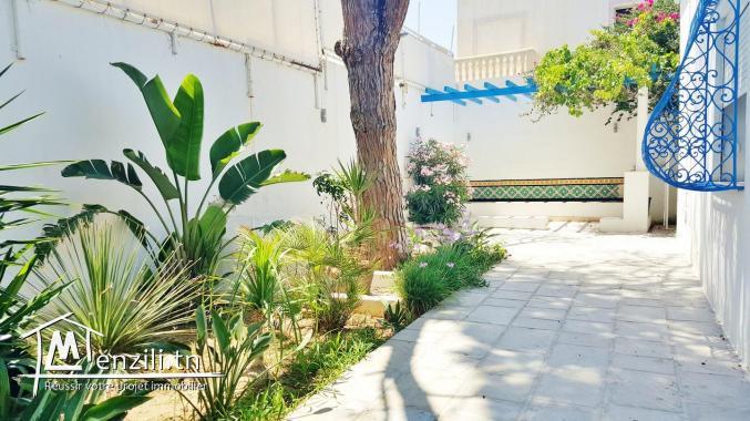 Coquette villa à la Corniche