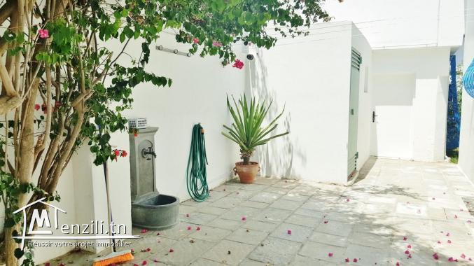 Coquette villa à la Corniche