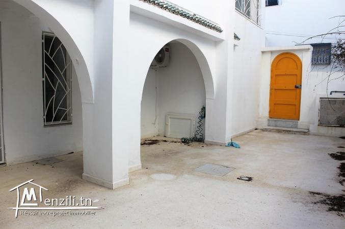 Lumineux rez de chaussée à quelques pas de la mer