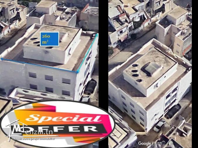 A vendre toit d'une immeuble superficie totale de 260 m²