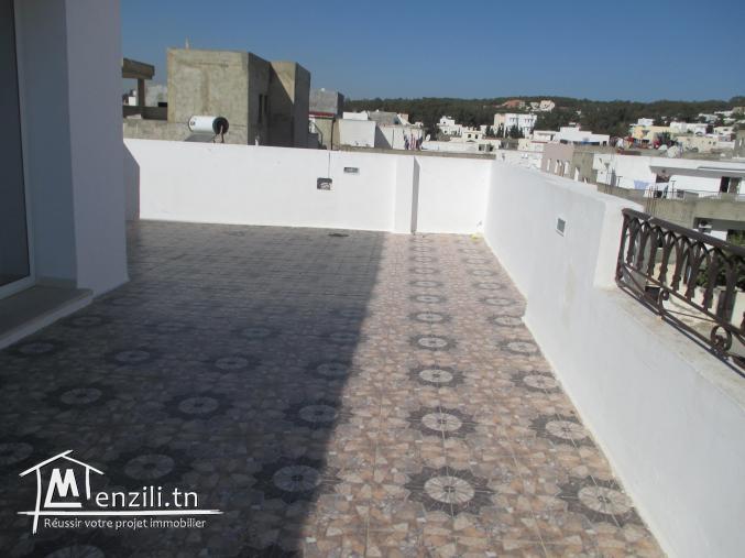 A vendre toit d'une immeuble superficie totale de 260 m²