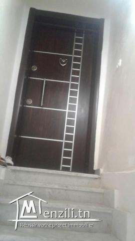 Réf 2169: belle maison de 3 niveau à zarzouna