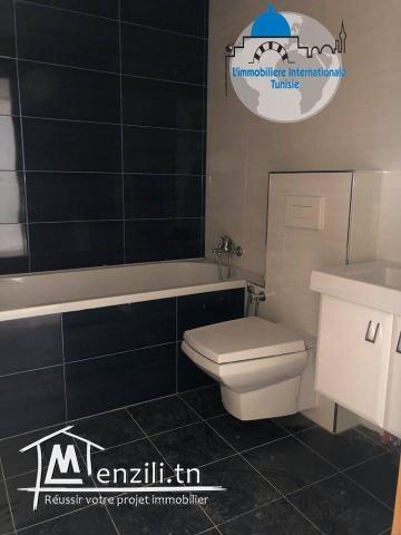 A louer un beau appartement à khezama Est