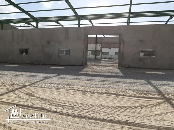 A LOUER LOCAL INDUSTRIEL A GROMBALIA