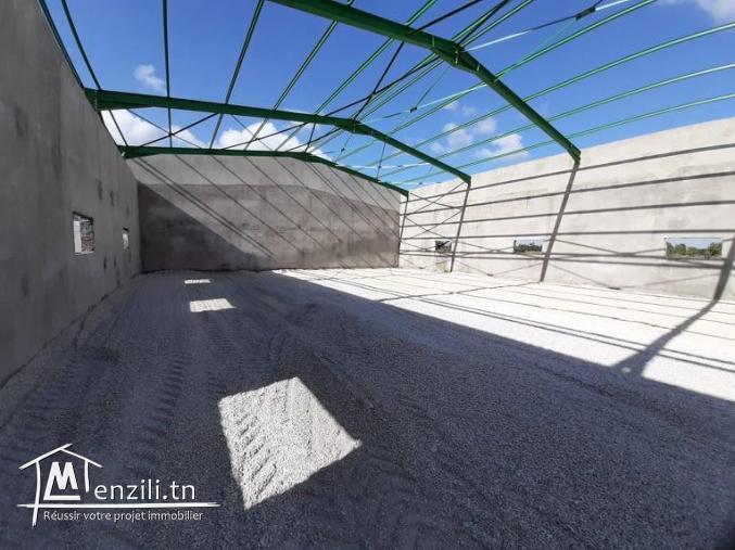 A LOUER LOCAL INDUSTRIEL A GROMBALIA