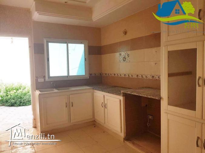 maison avec garage à kélibia