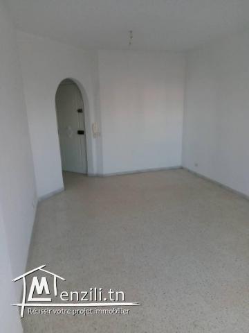 Apparemment Ain Zaghouane Résidence les pyramides