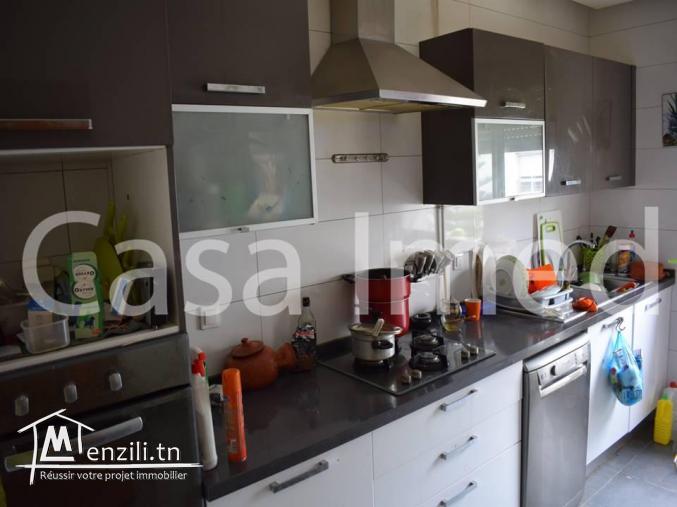 spacieuse appartement très haut standing à chotrana 1