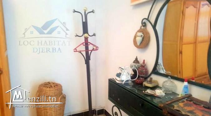 L82 : LOCATION ANNUELLE D’UNE MAISON S+2 A MIDOUN DJERBA