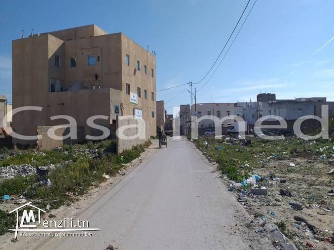 magnifique terrain qui fait l'angle à borj louzir