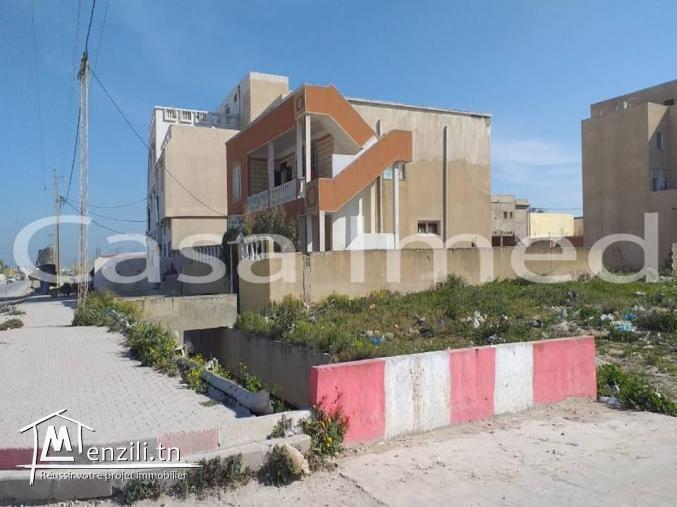 magnifique terrain qui fait l'angle à borj louzir