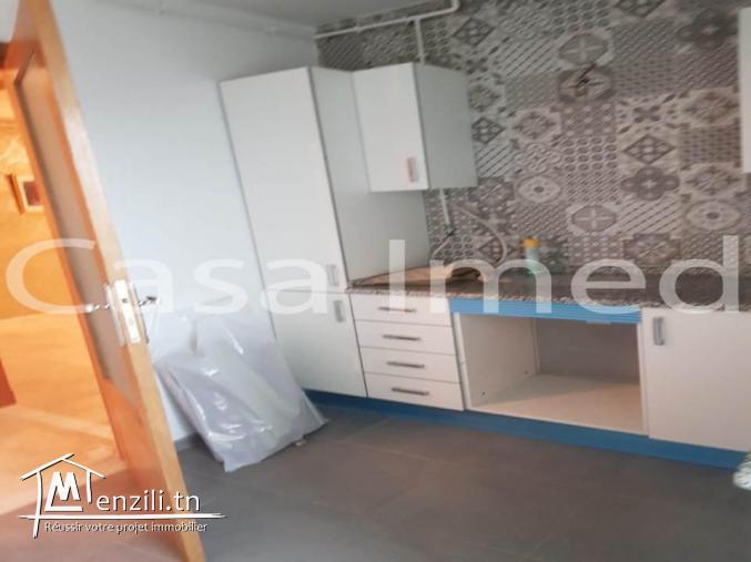 Appartement neuf S+2 neuf à l'aouina