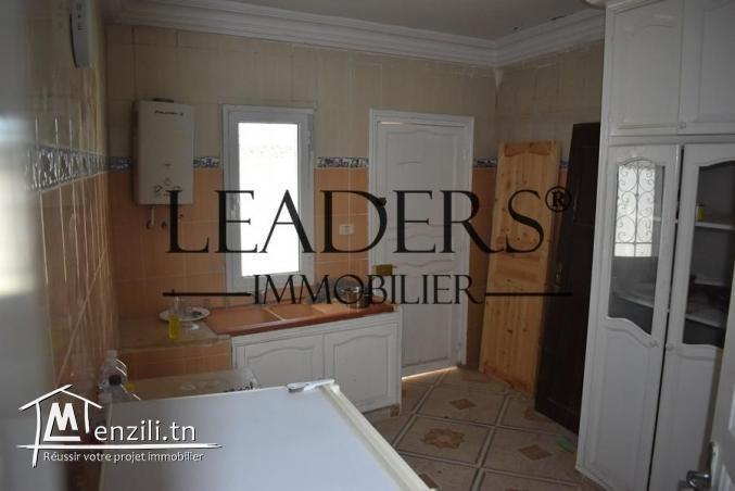 A vendre une maison  à 4 km de yasmine Hammamet