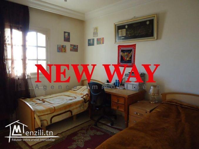 Appartement (s+2) prés de clinique essalem