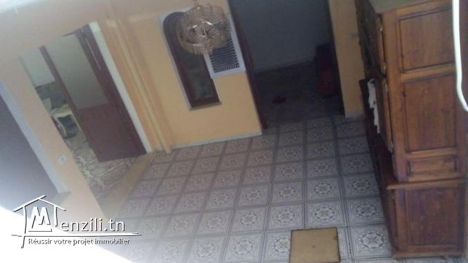 Ref 2189 une maison à deux niveaux centre ville bizerte
