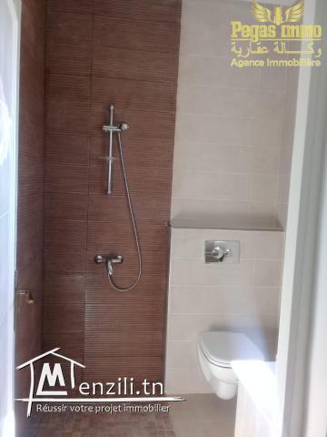 A vendre une maison de haut standing avec piscine à Tizdayine