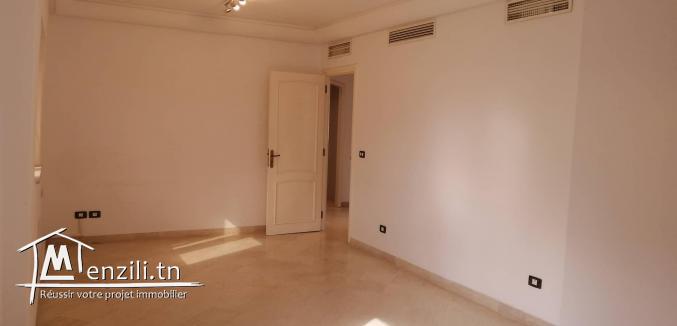 A louer un bureau A+3 aux berges du lac