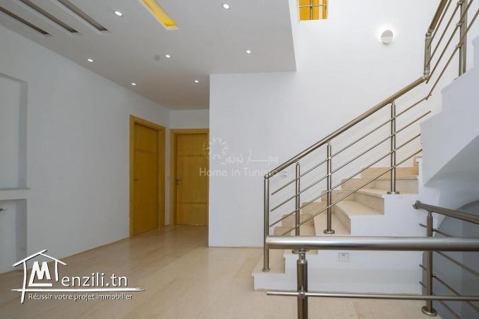 Villa jumelés avec Jardin