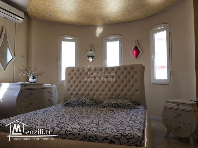 Appartement s+3 richement meublé