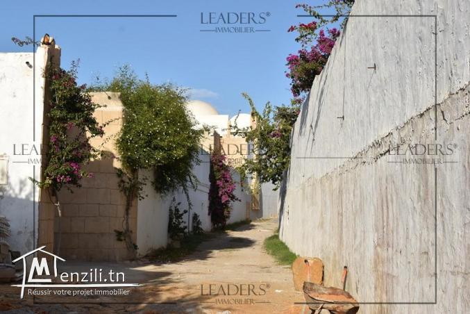 superbes terrain entouré par des voisinages situés à Craxi Hammamet