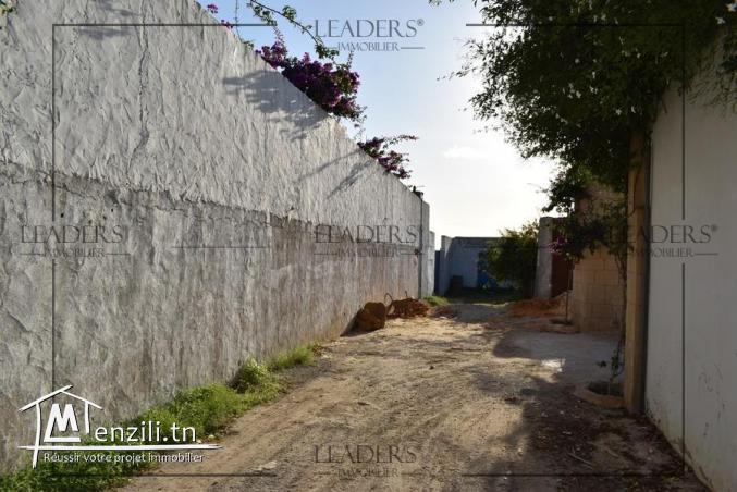 superbes terrain entouré par des voisinages situés à Craxi Hammamet
