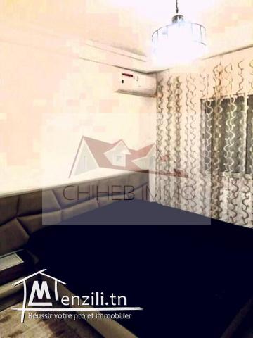 Réf : L25 : un appartement meublé pour une location annuelle.