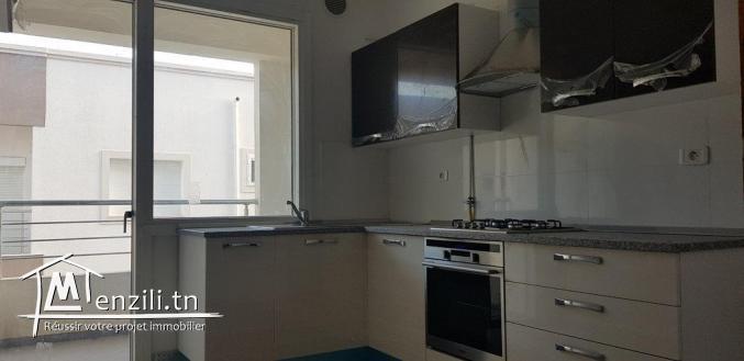 Sublime Appartement  S+3 tout neuf À louer à Khezema Est