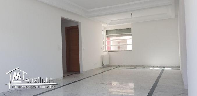 Sublime Appartement  S+3 tout neuf À louer à Khezema Est