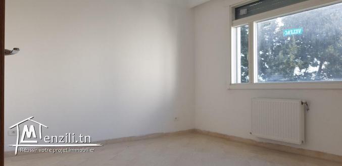 Sublime Appartement  S+3 tout neuf À louer à Khezema Est