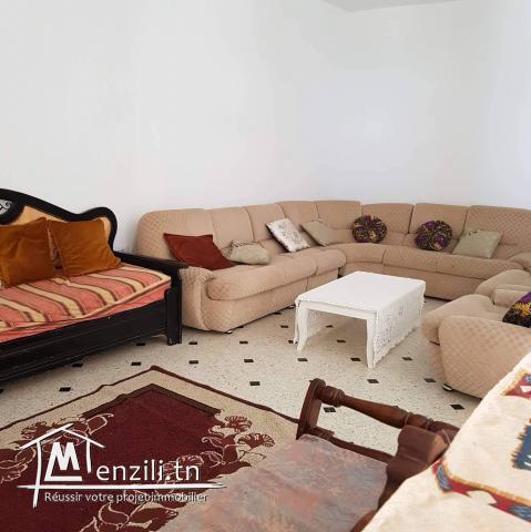 a louer une villa pied dans l'eau à chatte mariem 54221787