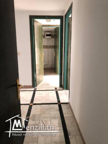 BUREAU 5 PIECES LAC 1 IMMEUBLE BUREAUTIQUE