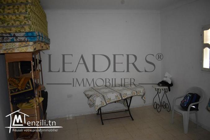 une maison à 2 km de centre ville Hammamet 27246310
