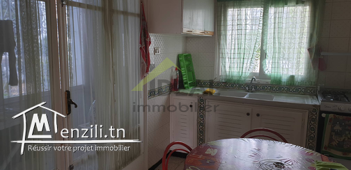 Un appartement S+3 richement meublé à El Menzah 8
