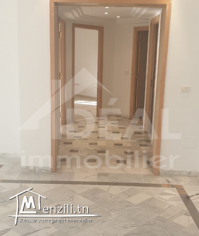 A louer Bureau de 145 m2 au Lac 1